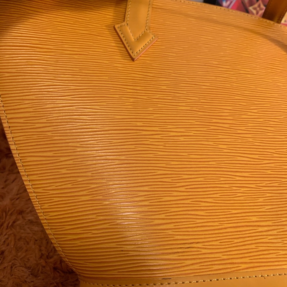 💯 Authentic LV Yellow Epi Leather St Jacques - Picture 3 of 16